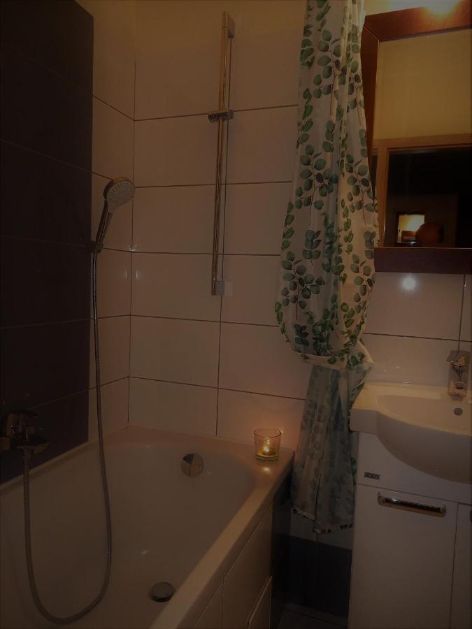 Green Wilanow Apartment With Free Parking Варшава Екстер'єр фото